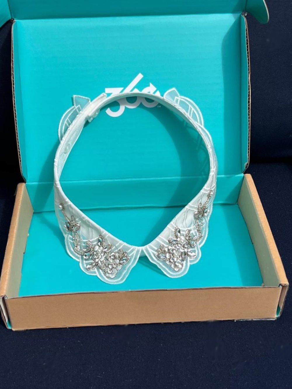 Isaac Mizrahi Adjustable Lace Collar